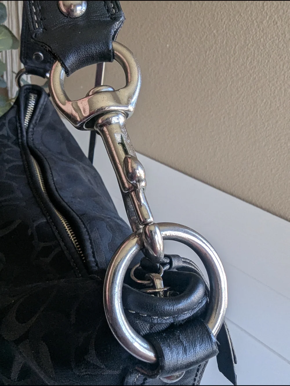 Vintage Coach Chelsea Optic Signature Hobo Shoulder Bag